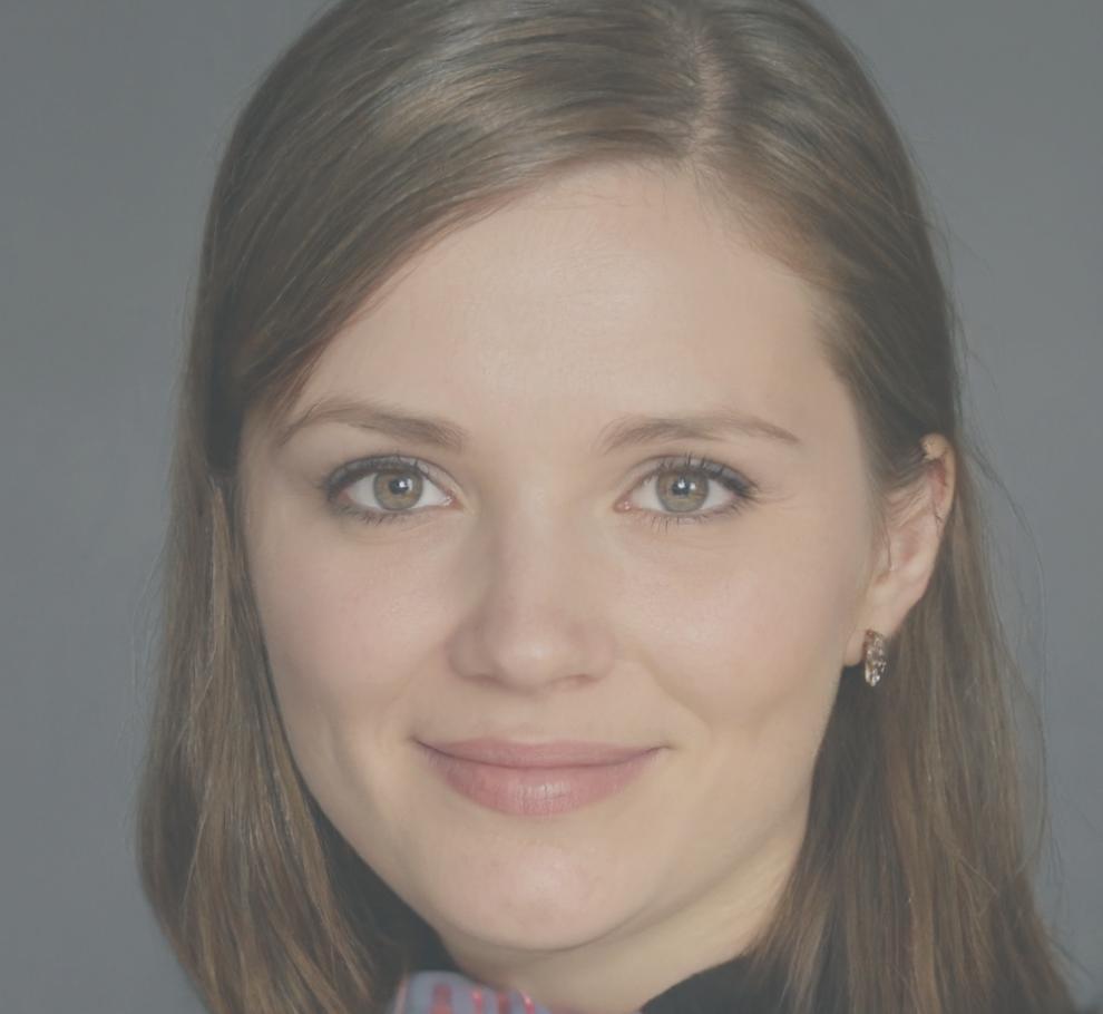 Sienna Whitlock financial educator